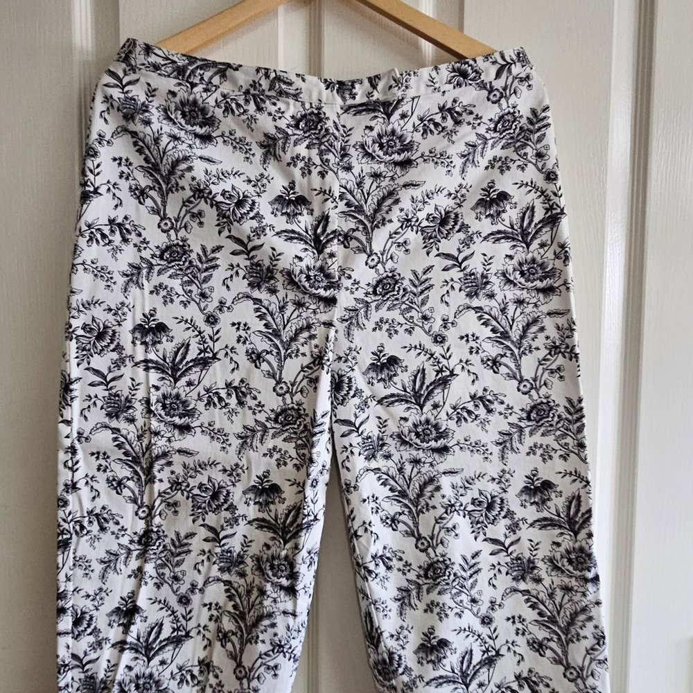 Charter Club Black and White Capri Pants